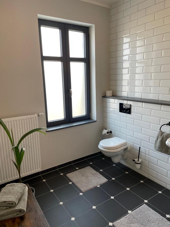 Bahnhof 1911 Hotel Wolpertswende Eksteriør billede
